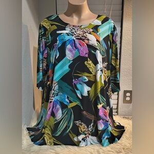 A Personal Touch Women’s 4X Top NEW 
Generous Fit